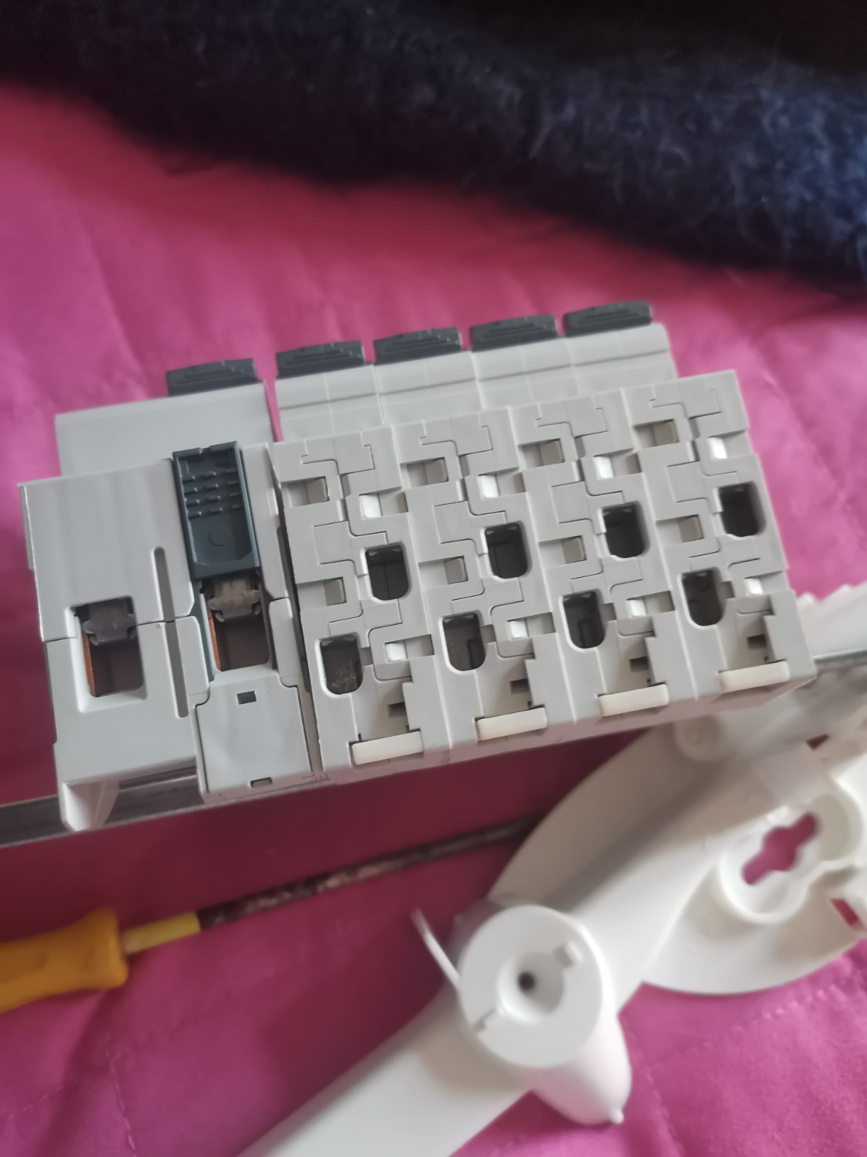 Siemens Tableau Électrique Pré-Équipé 2 Rangées 26 Modules