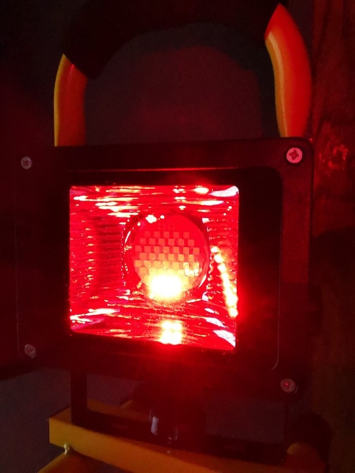 T-Sun Work Lights projecteur LED rechargeable 30W 2500LM IP65