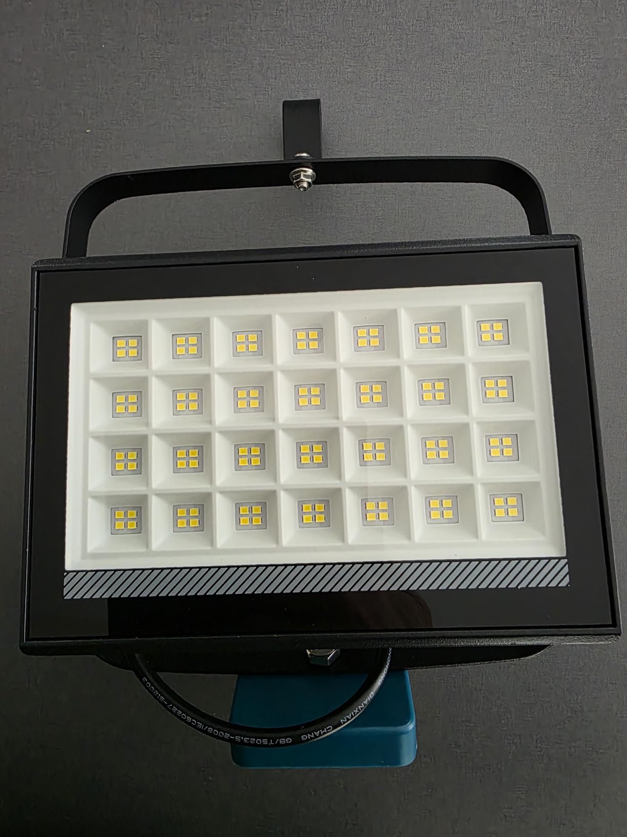 T-Sun Work Lights projecteur LED 100W Makita 18V