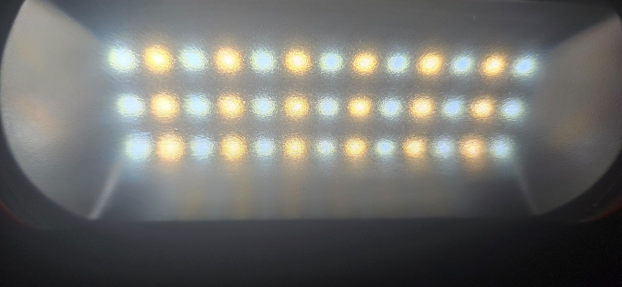T-Sun Work Lights projecteur chantier LED 9000mAh + trépied