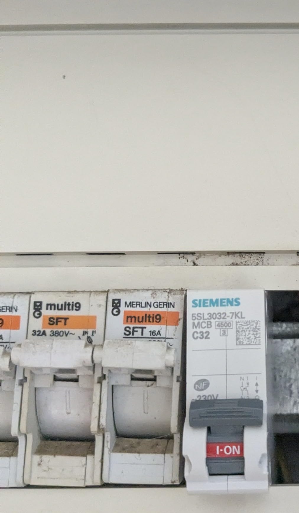 Siemens SENTRON disjoncteur 32A Ph+N courbe C 4,5kA 230V