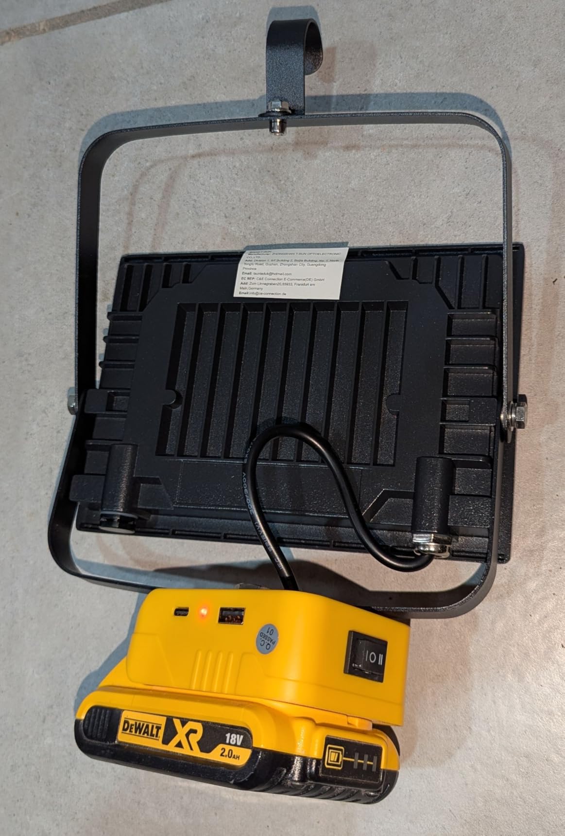 T-Sun Work Lights projecteur LED 100W Makita 18V