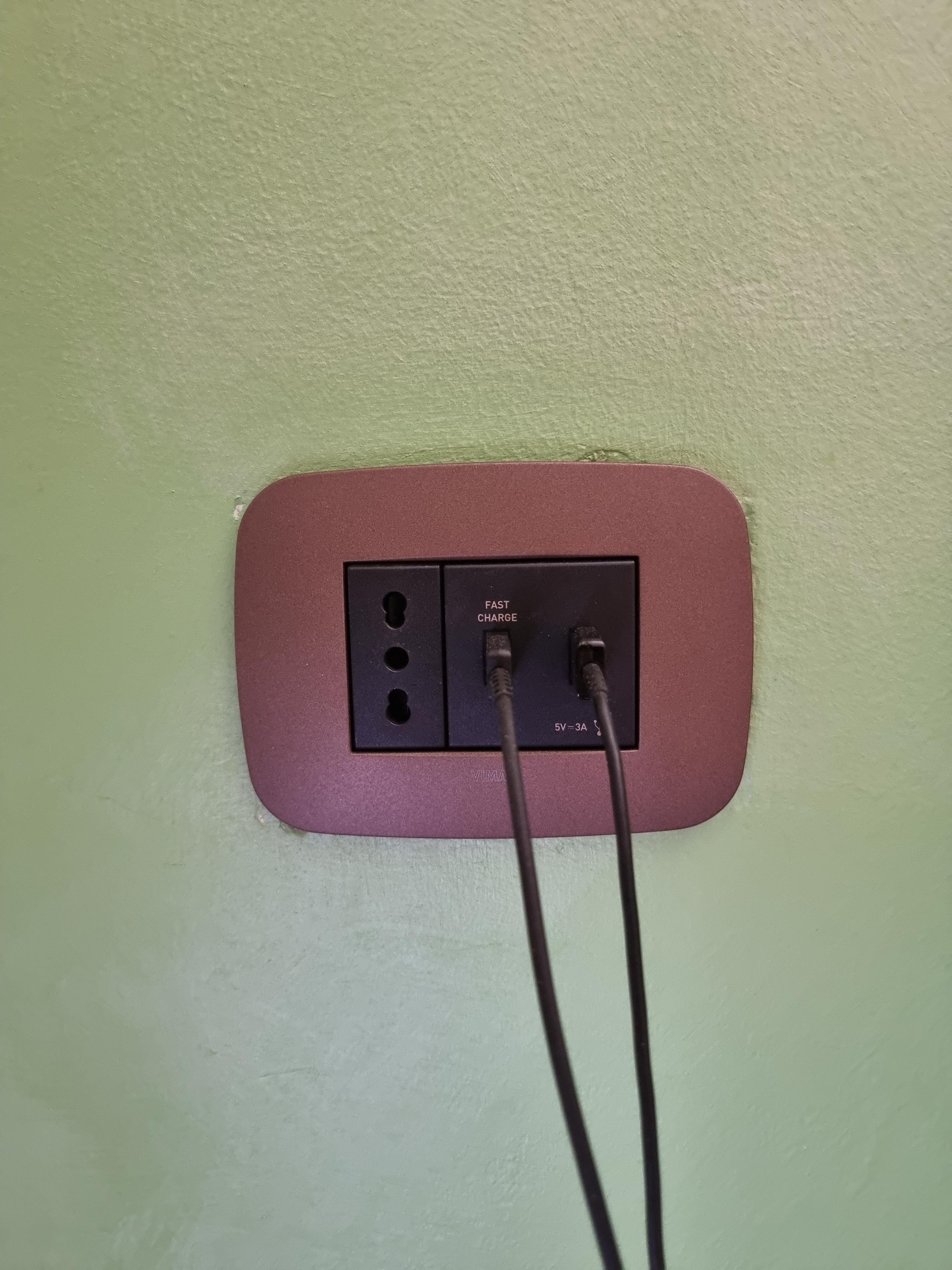Vimar Arké 19295.AC Prise USB A+C 3A 2 modules gris