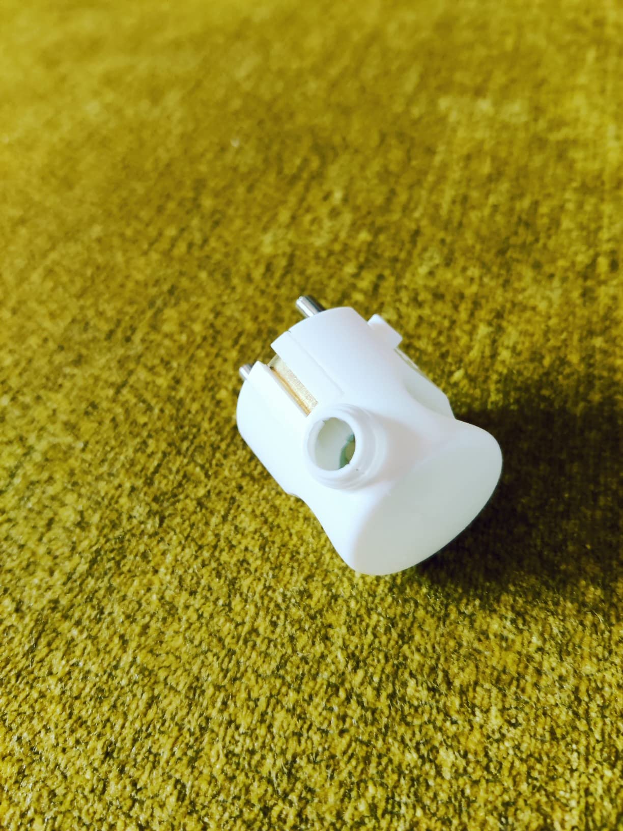 Vimar 00241.B fiche 2P+T 16 A blanc sortie 90°