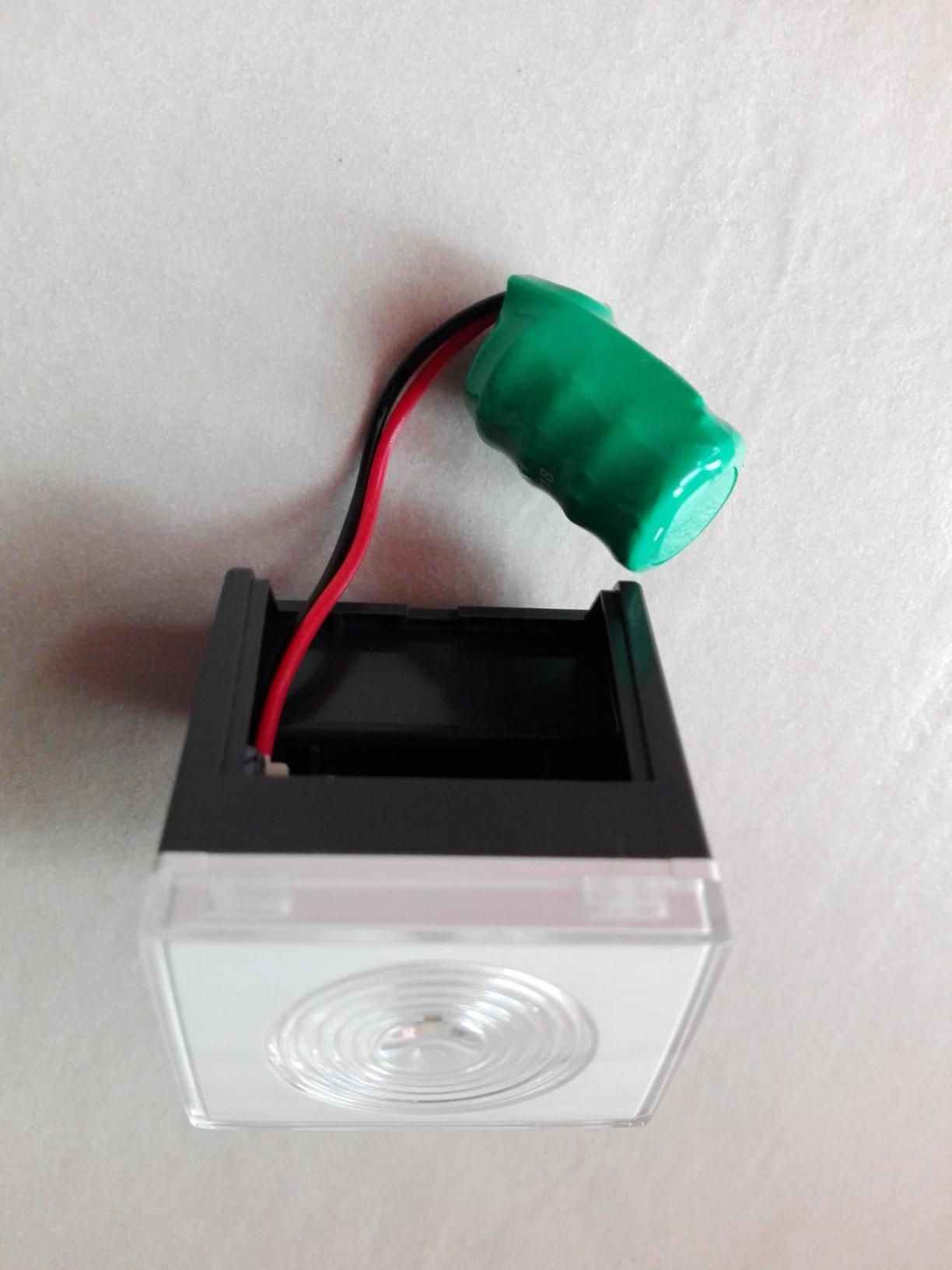Vimar 00910 batterie torche 4,8 V Ni-MH 80 mAh secours